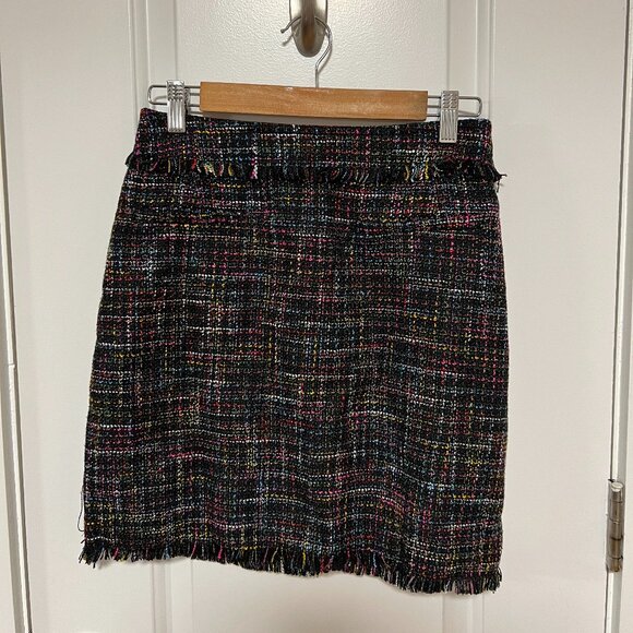 H&M multicolor on black tweed mini skirt, size 8 (medium) - Picture 1 of 5